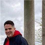 profesor particular da clases a niños de todas las edades